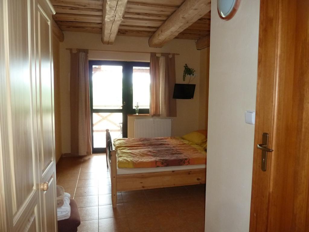 Q Ranch Bezdekov (Jihlava) Quarto foto