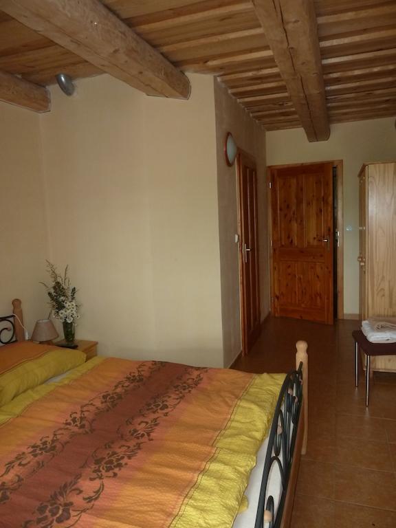 Q Ranch Bezdekov (Jihlava) Quarto foto